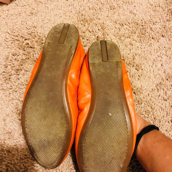 Authentic Prada shoes - Picture 2 of 2